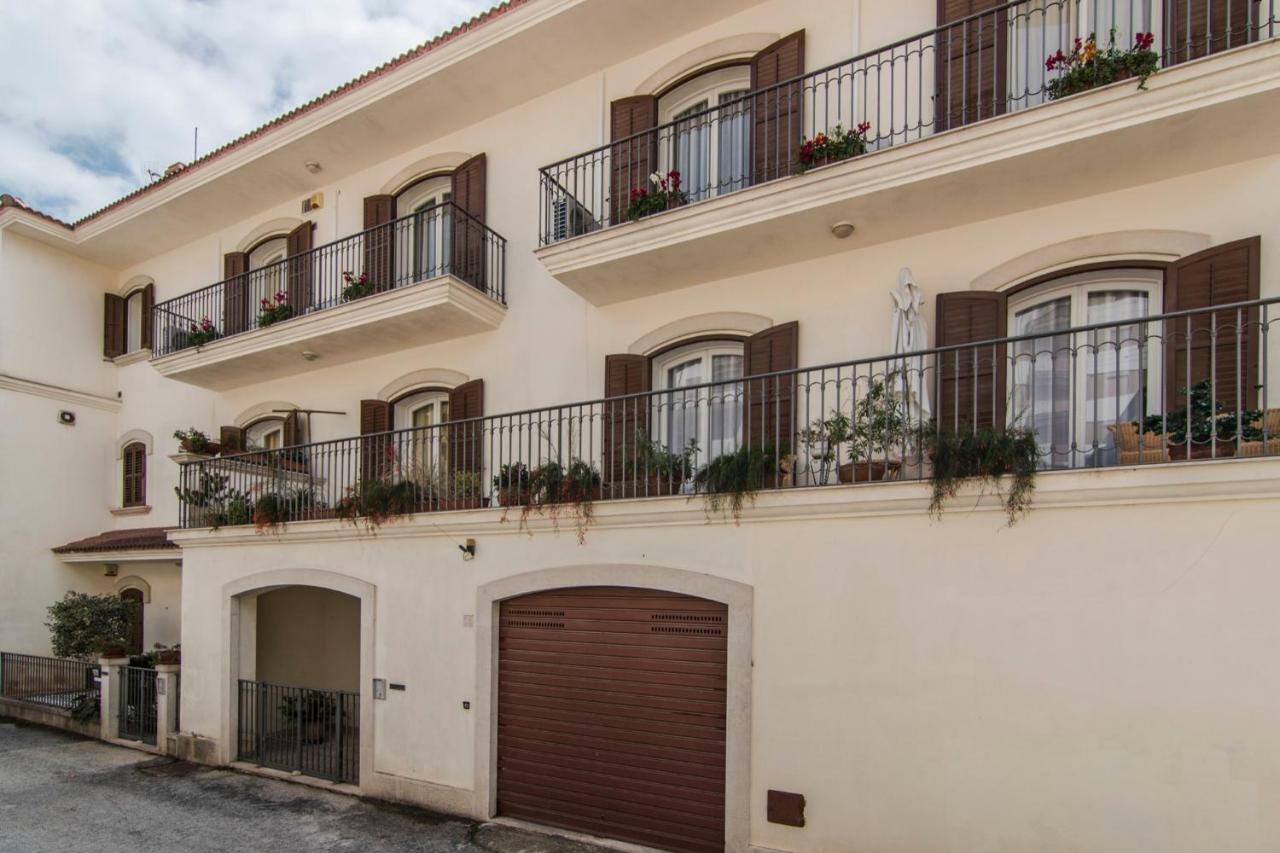 Vivi La Contea Villa Modica Buitenkant foto